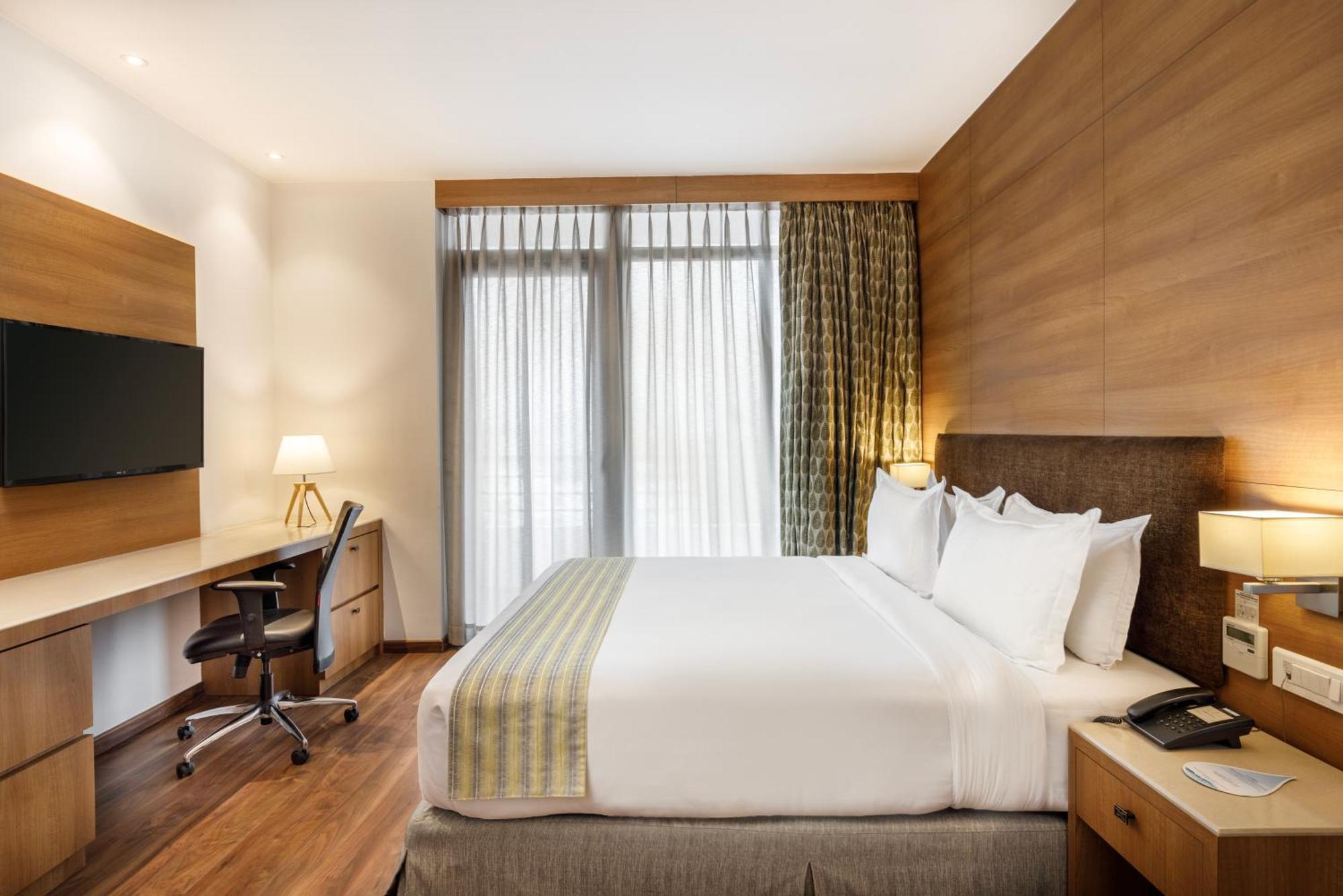 Hotel Ambassador By Ace Hotels Катманду Екстер'єр фото