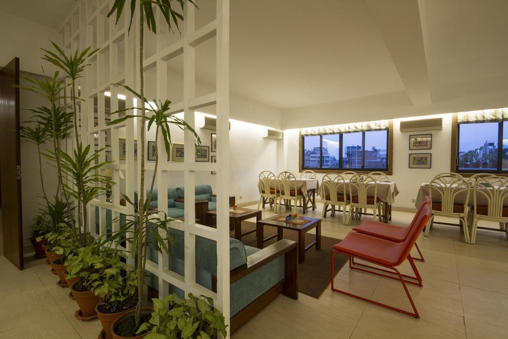 Hotel Ambassador By Ace Hotels Катманду Екстер'єр фото