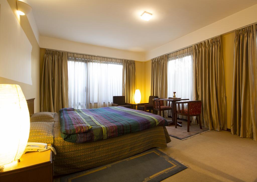 Hotel Ambassador By Ace Hotels Катманду Екстер'єр фото