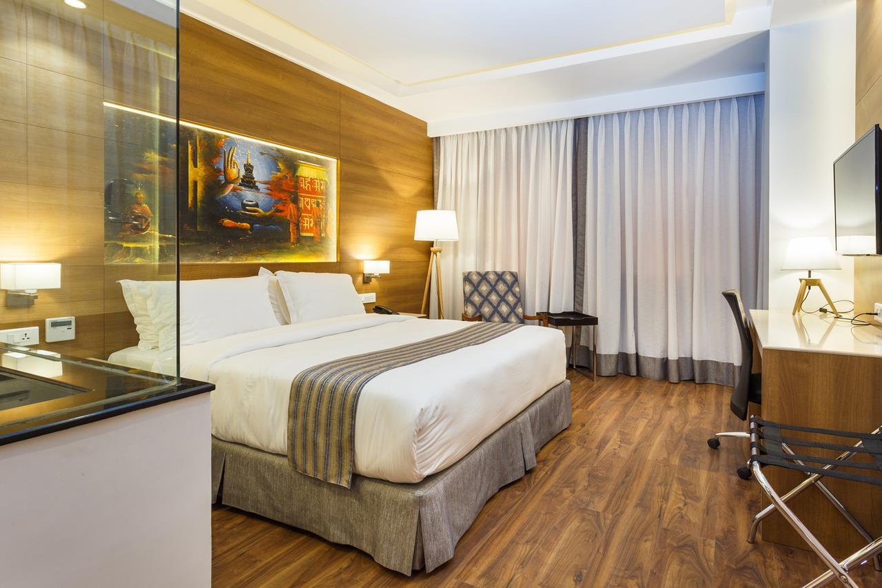 Hotel Ambassador By Ace Hotels Катманду Екстер'єр фото